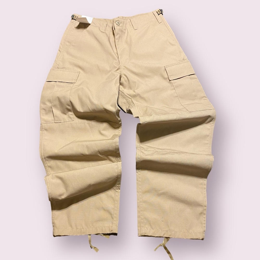 NWT Men's TRU - SPEC BDU Basics Tactical Cargo Pants- MED Regular , Khaki.